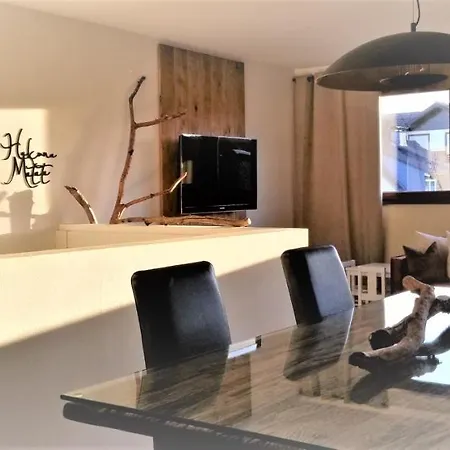 Cozy Freedom Snow Bike Hike Enjoy 200mbit Apartment