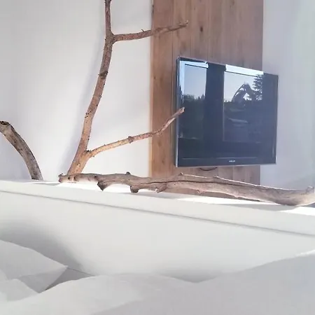 Cozy Freedom Snow Bike Hike Enjoy 200mbit شقة *